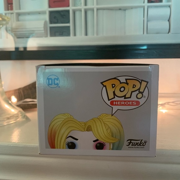 Funko Pop! Harley Quinn with Boombox (PX Exclusive) - Picture 5 of 6